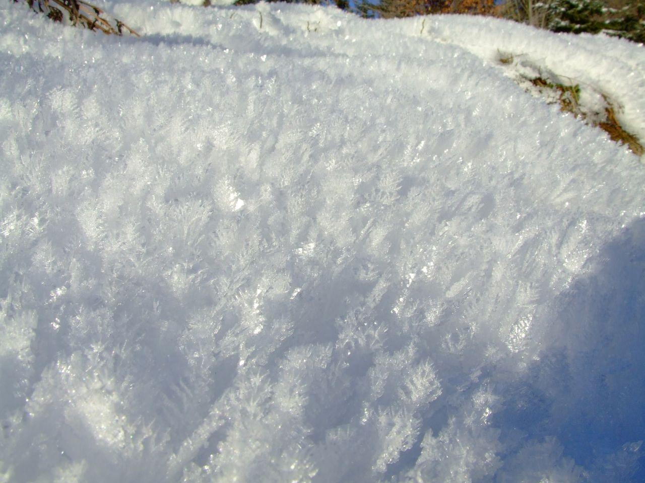Sneh na Lomnickom štíte v prvej polovici septembra